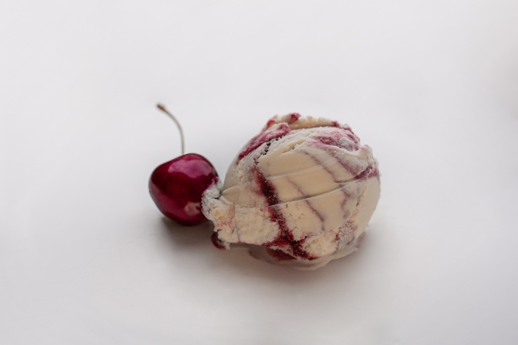 Roomijs VAN-AMARENA KERS 2.5L (caddy)